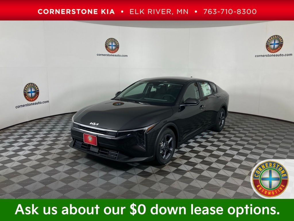 2025 Kia K4 LXS's photo