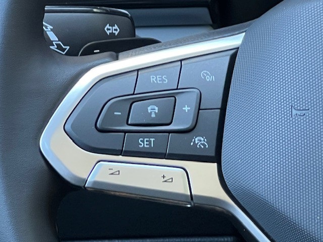 2025 Volkswagen Atlas Peak Edition SE photo 21
