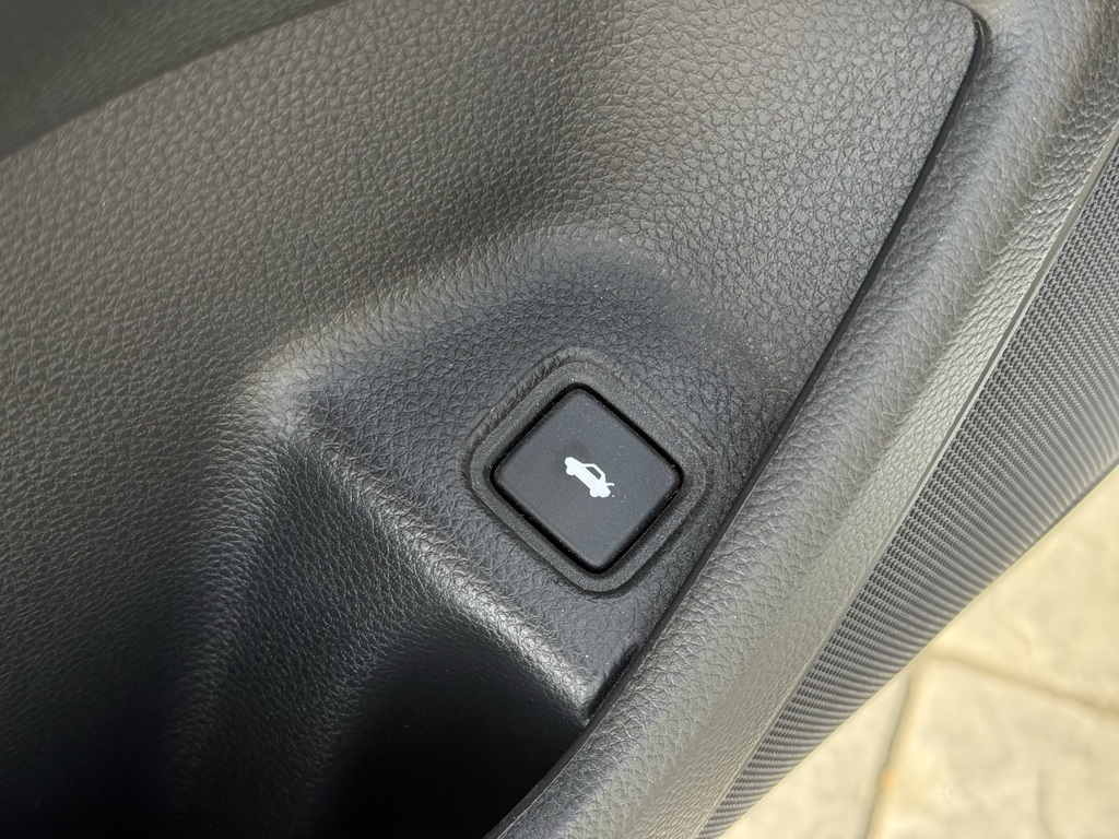 2021 Honda Accord Touring 2.0T photo 19