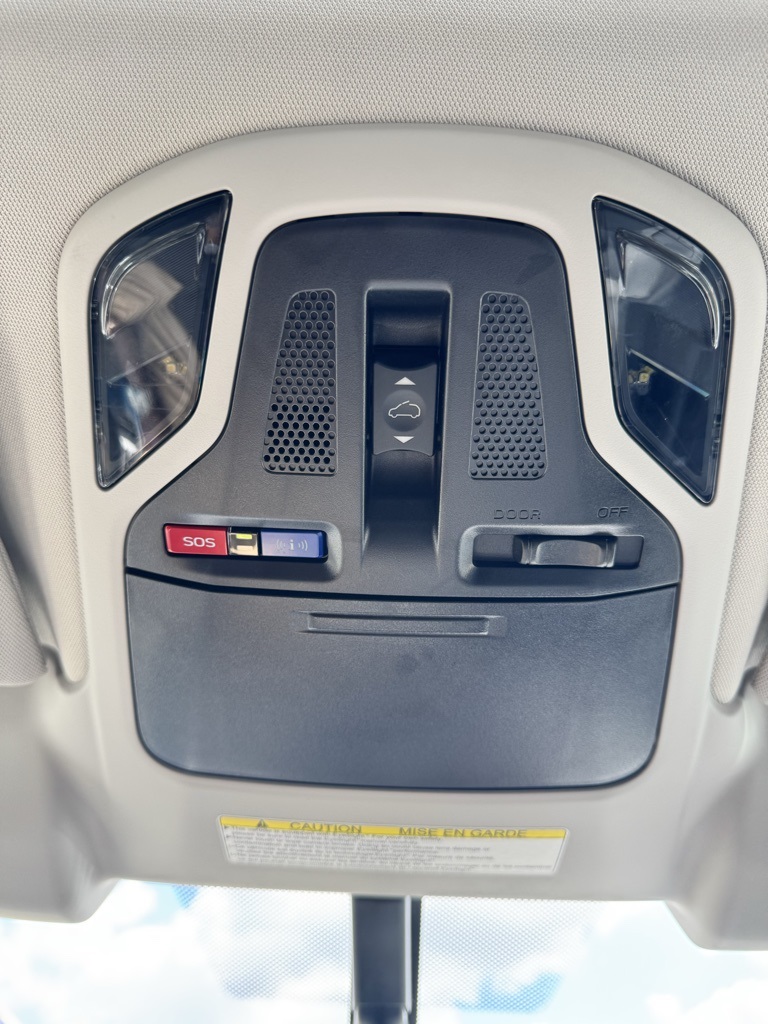 2020 Subaru Outback Limited photo 18