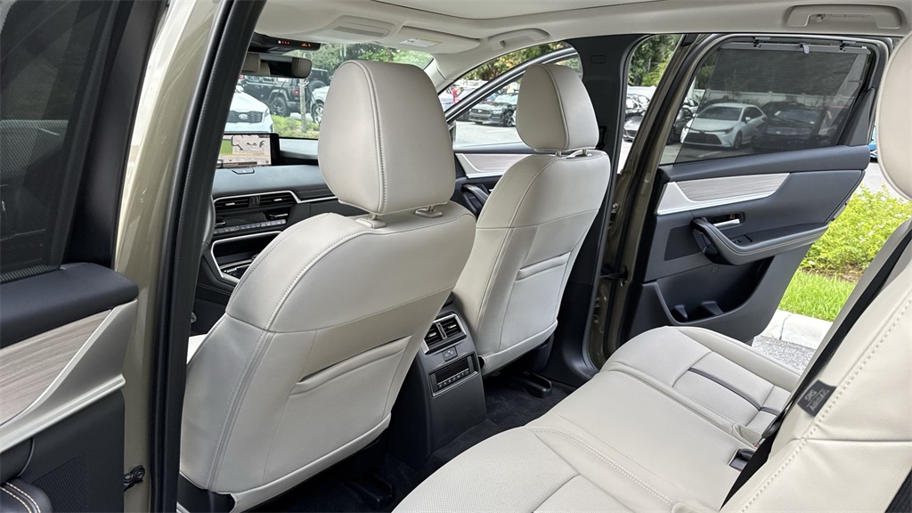 2025 Mazda CX-70 Plug-in Hybrid Premium photo 34