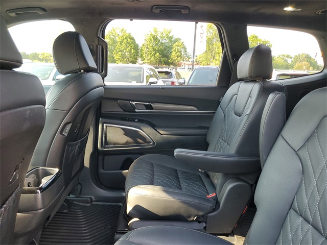 2025 Kia Telluride X-Line photo 9