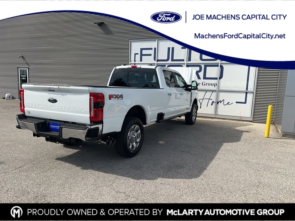 2026 Ford F-350 Lariat photo 9