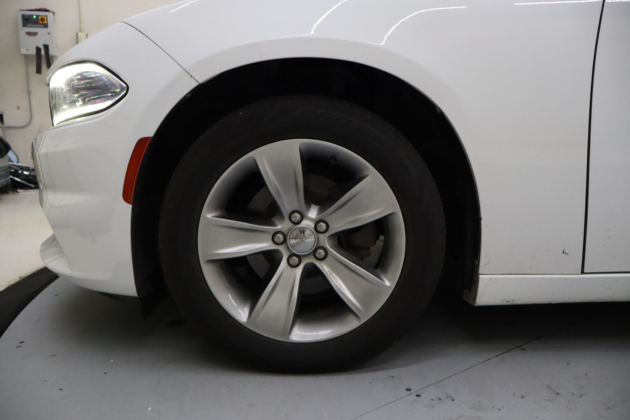 2018 Dodge Charger SXT Plus photo 9