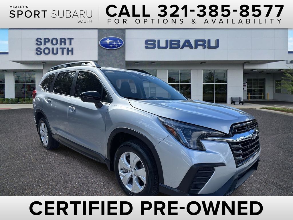 2023 Subaru Ascent Base's photo