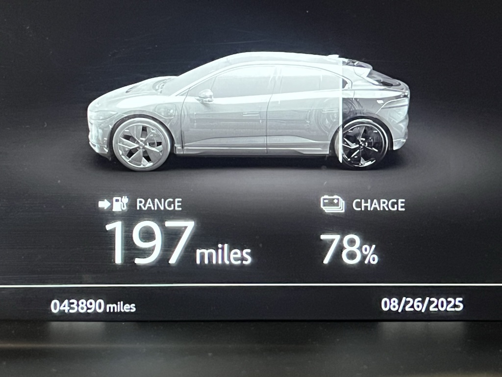 2020 Jaguar I-PACE S photo 12