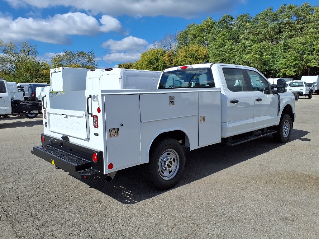 2026 Ford F-250 XL photo 4