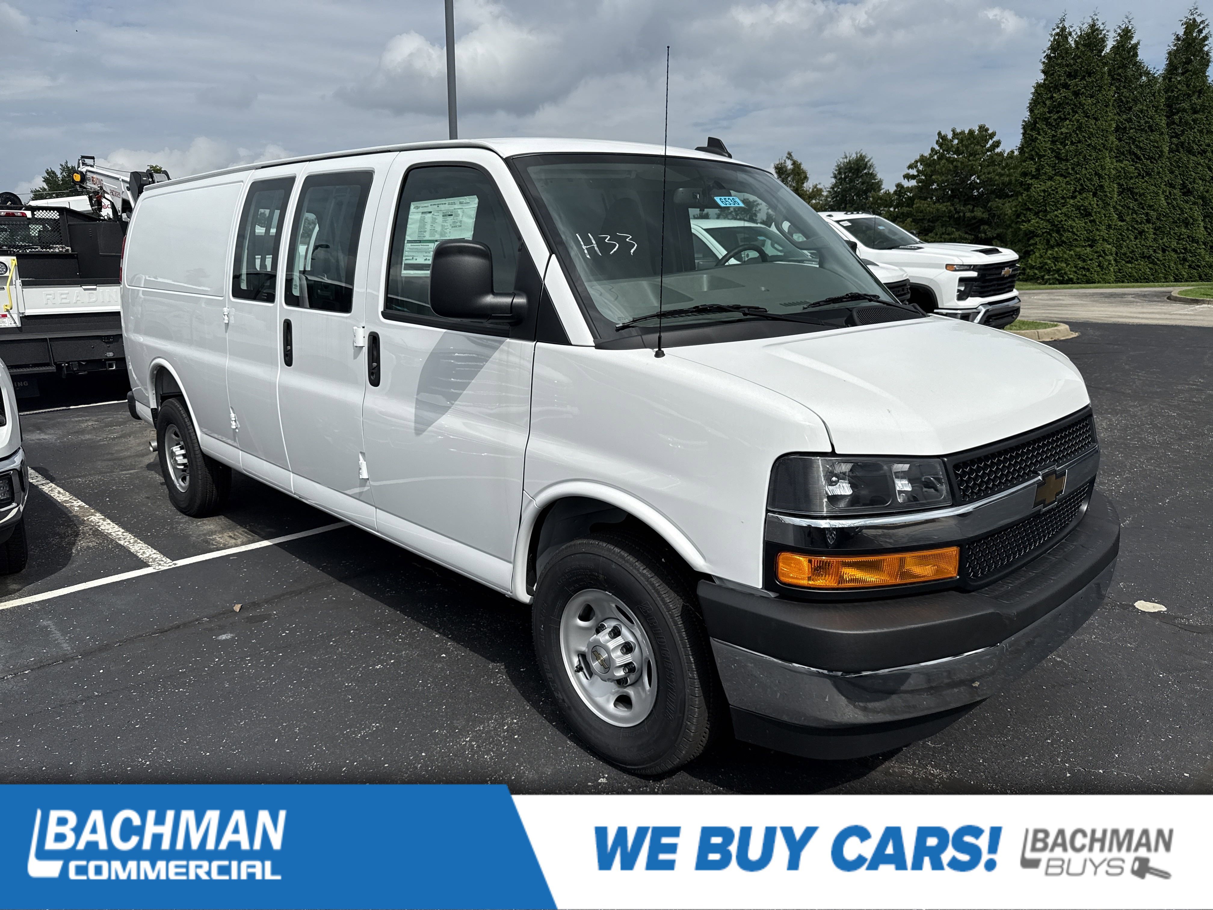 2025 Chevrolet Express Cargo Work Van's photo