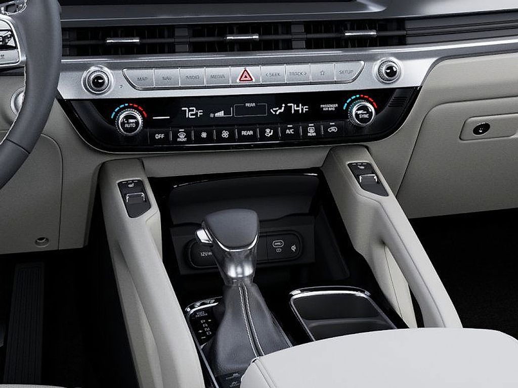 2025 Kia Telluride S photo 20