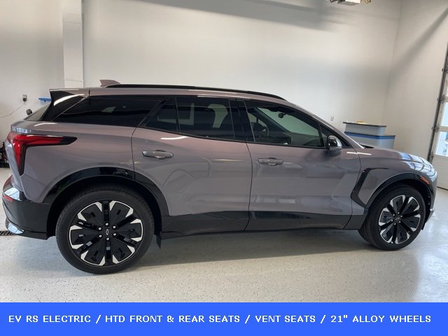 Used 2024 Chevrolet Blazer EV RS with VIN 3GNKDHRKXRS200400 for sale in Watertown, SD