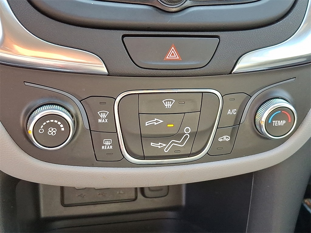 2021 Chevrolet Equinox LT photo 15