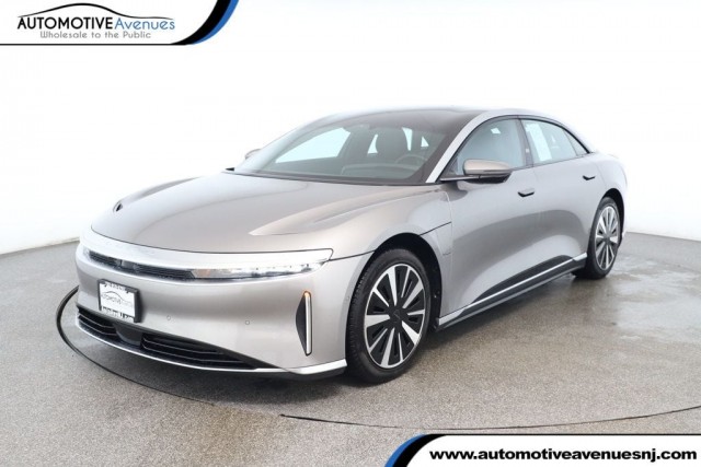 2023 Lucid Air Touring's photo