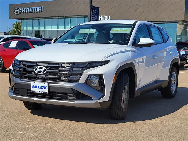 2026 Hyundai Tucson SE photo 2