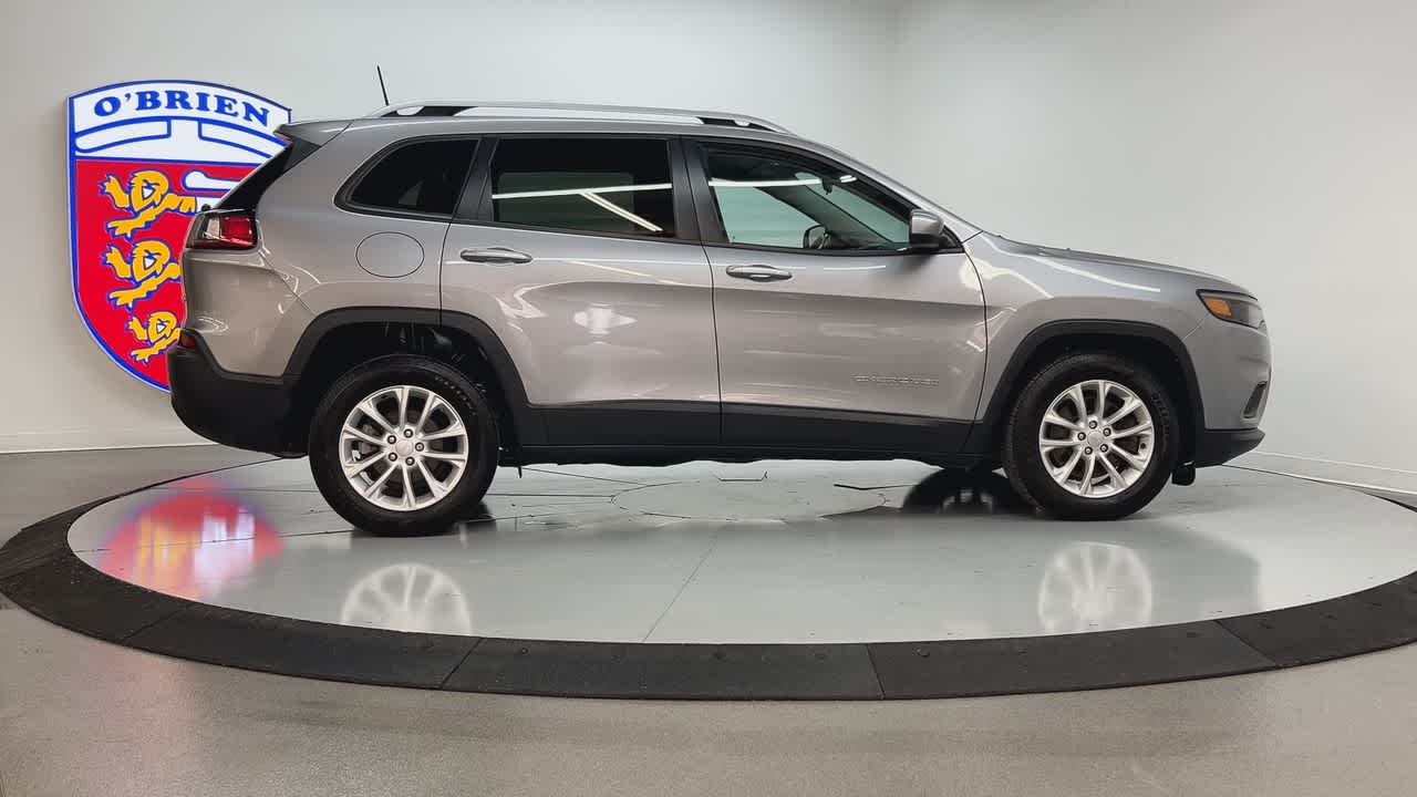 2020 Jeep Cherokee Latitude photo 4