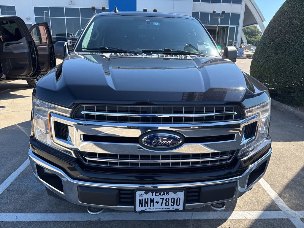 2020 Ford F-150 XLT photo 2