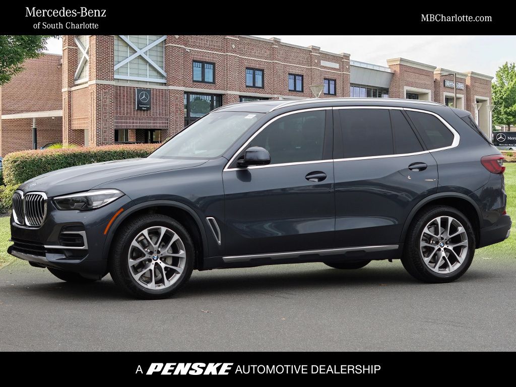 2022 BMW X5 40i's photo