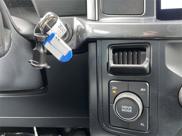 2025 Ford F-150 STX photo 15