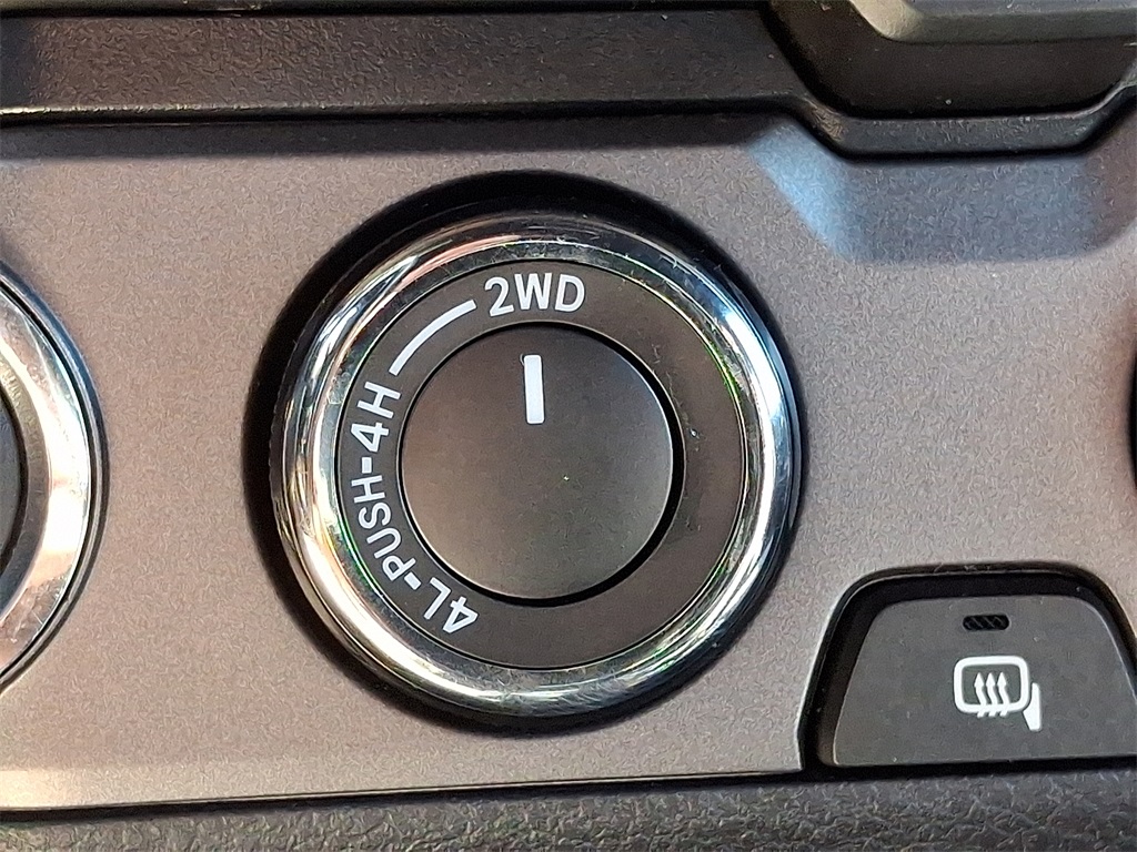 2021 Toyota Tacoma TRD Sport photo 24