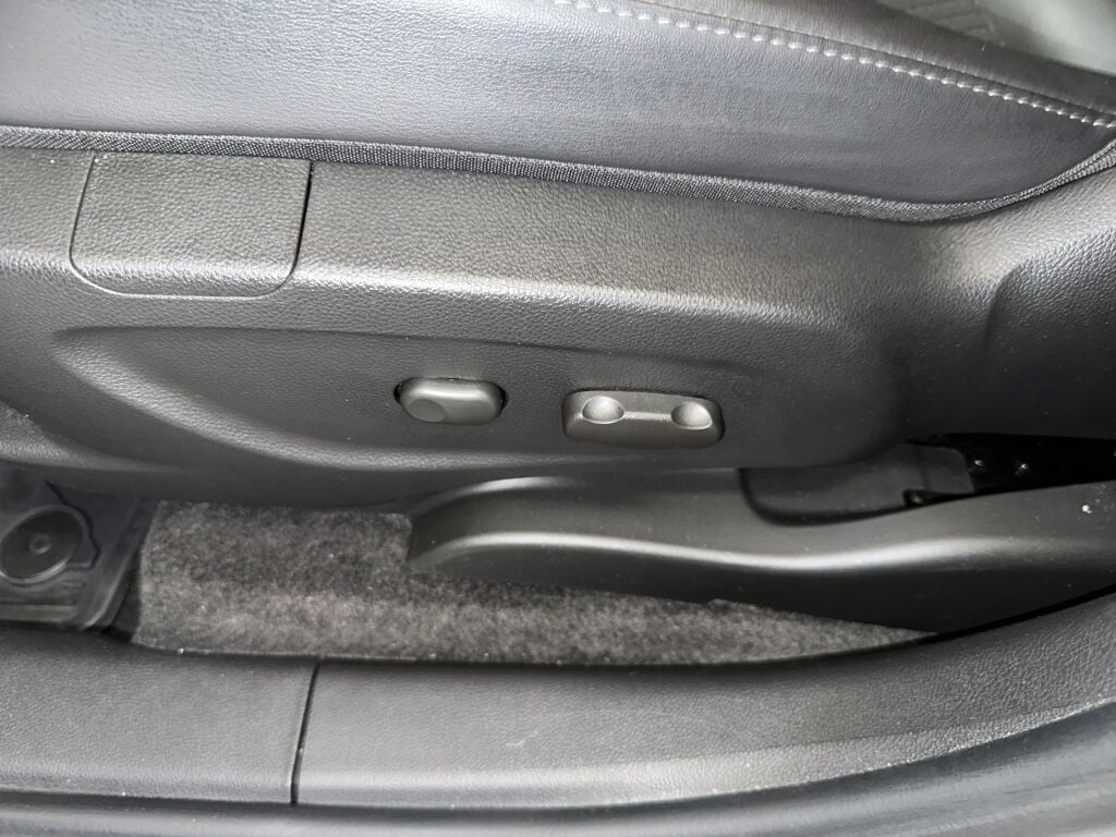 2022 Buick Encore Preferred photo 3