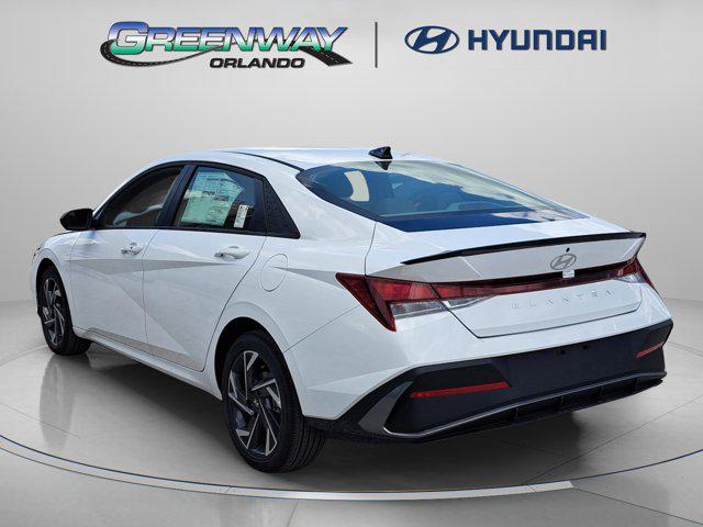 2025 Hyundai Elantra SEL Sport photo 3