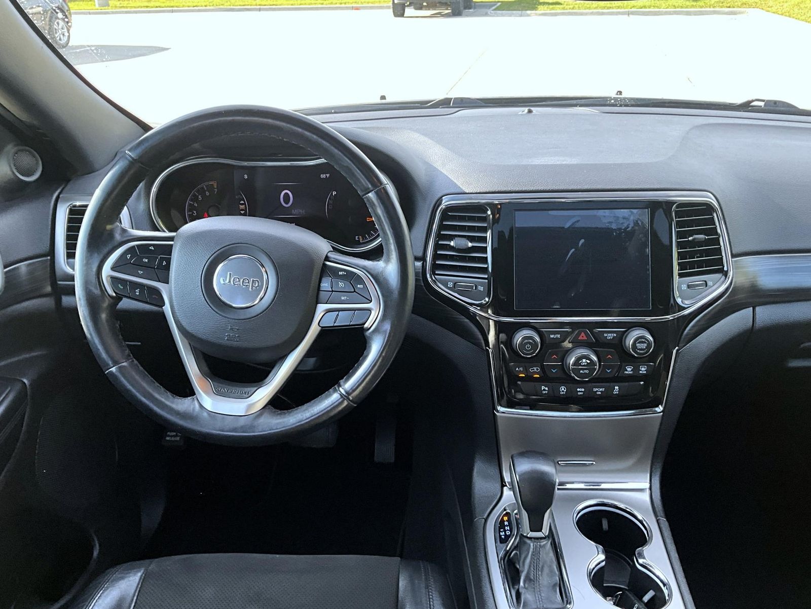 2020 Jeep Grand Cherokee Altitude photo 13