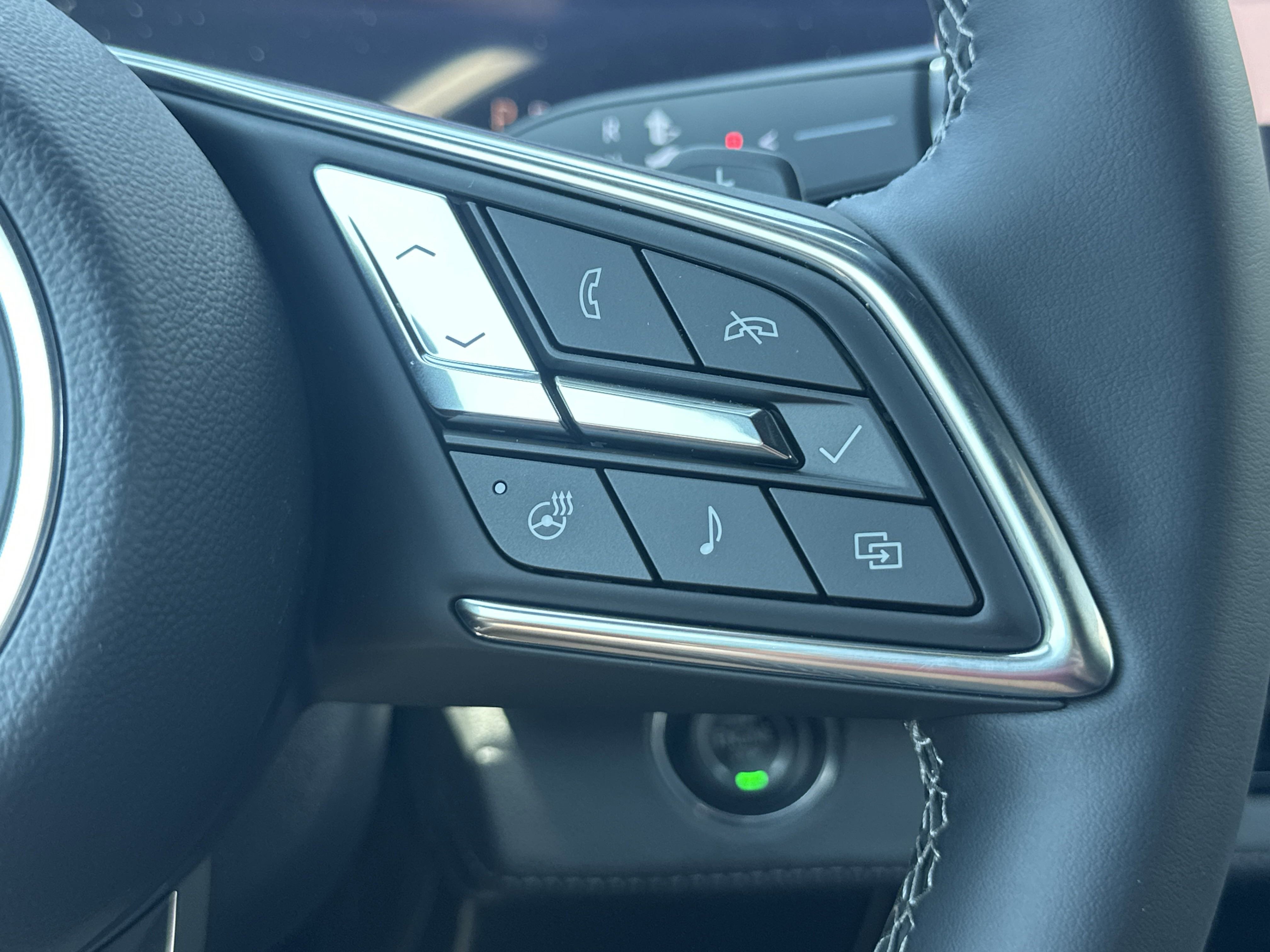 2025 Buick Enclave Sport Touring photo 6