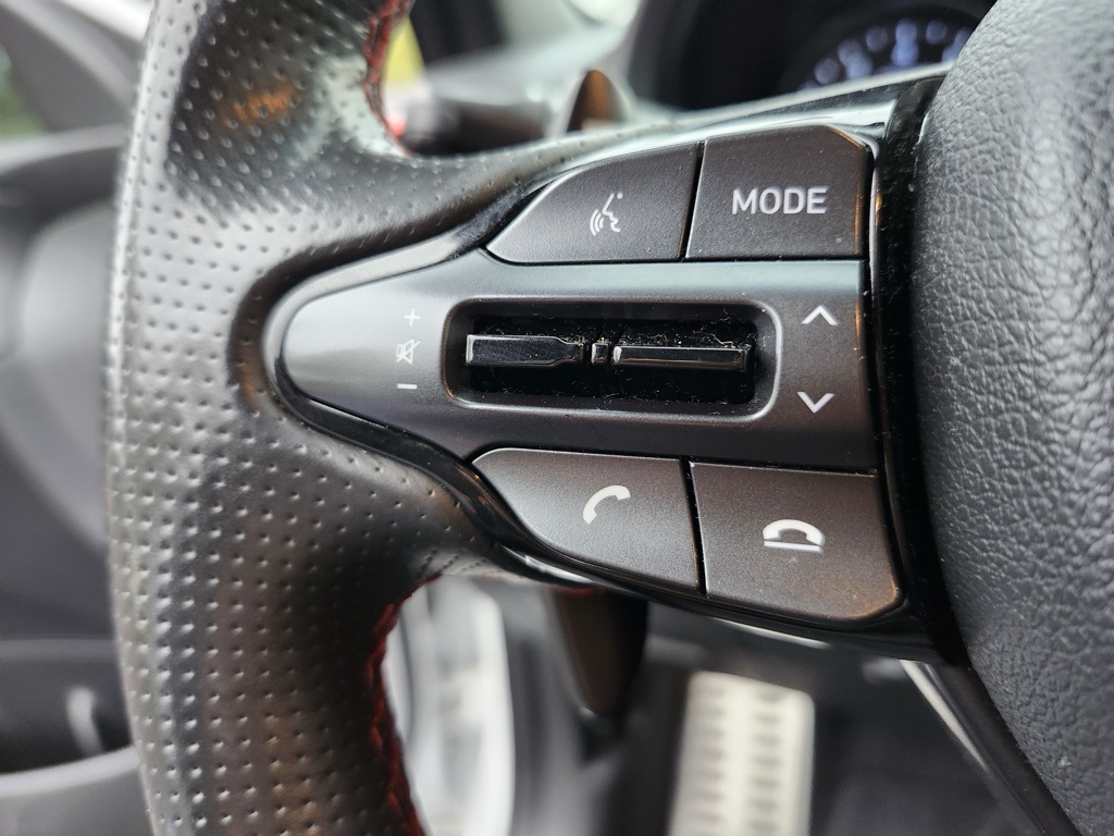 2020 Hyundai Elantra GT N Line photo 12