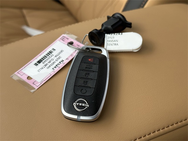 2025 Nissan Sentra SV photo 26