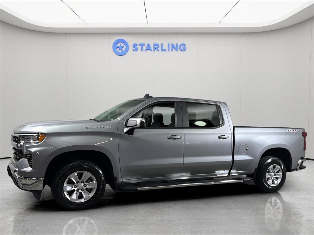 2024 Chevrolet Silverado 1500 LT photo 2