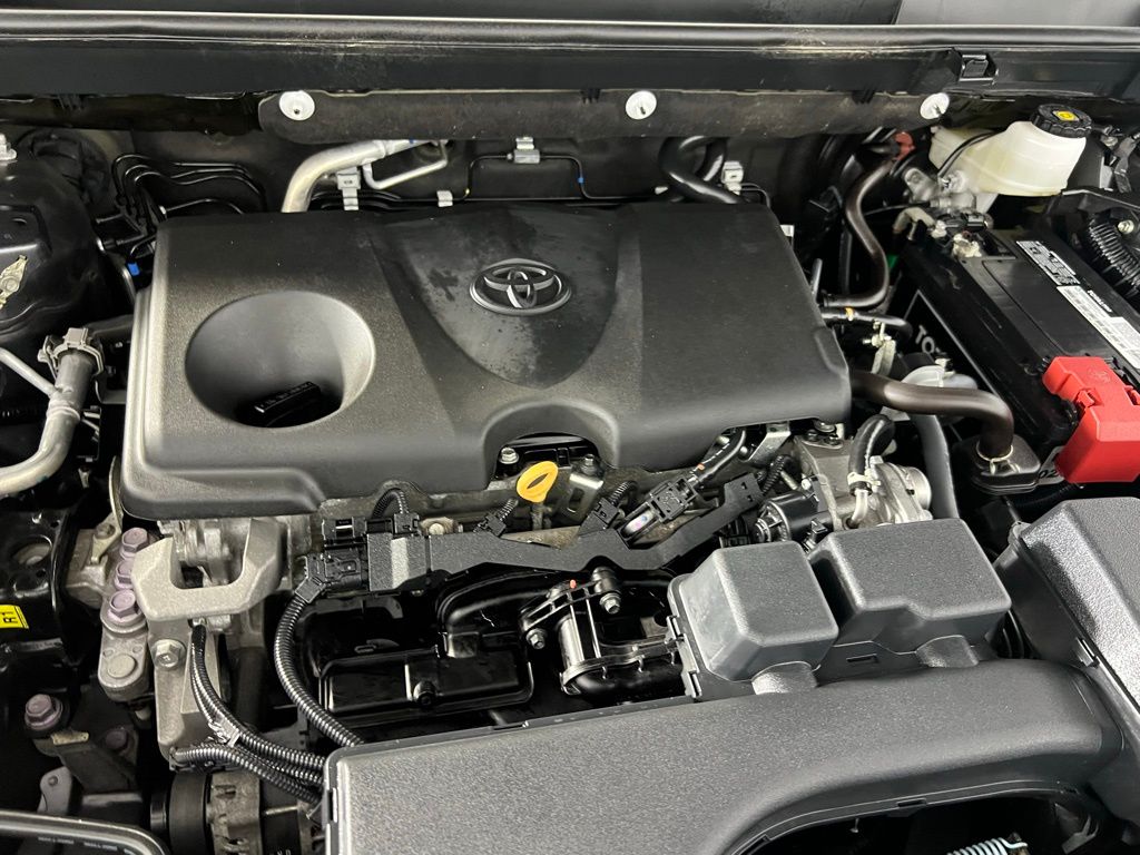 2024 Toyota RAV4 LE photo 29