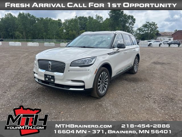 2023 Lincoln Aviator Reserve photo 3