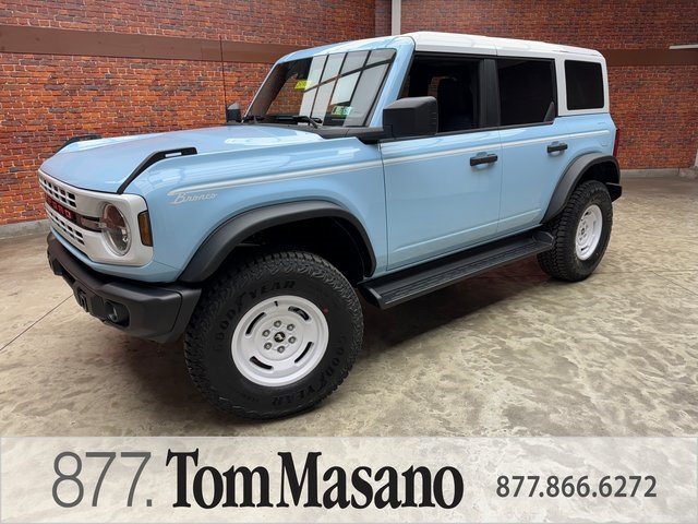 2025 Ford Bronco 4-Door Heritage Editon's photo