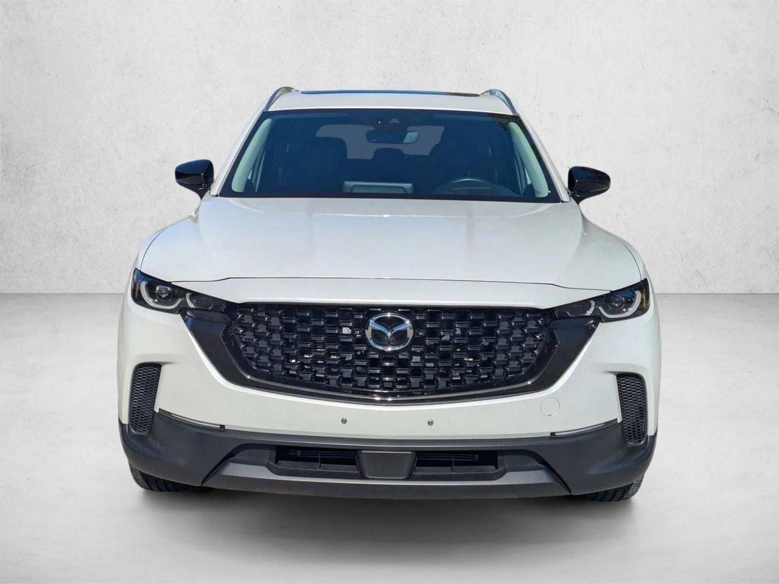 2024 Mazda CX-50 2.5 Premium Plus photo 2