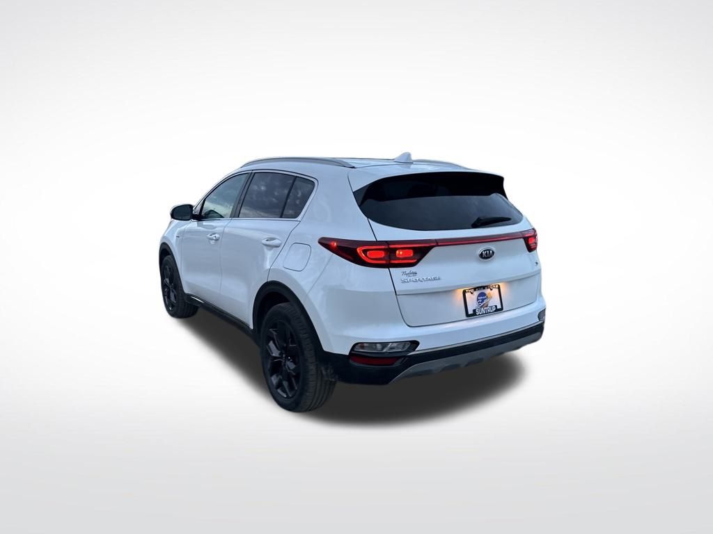 2020 Kia Sportage S photo 2