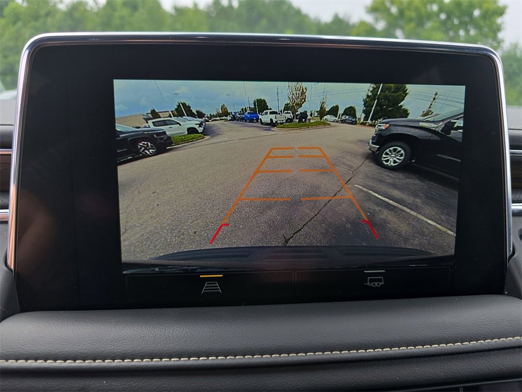 2024 Chevrolet Suburban Premier photo 25