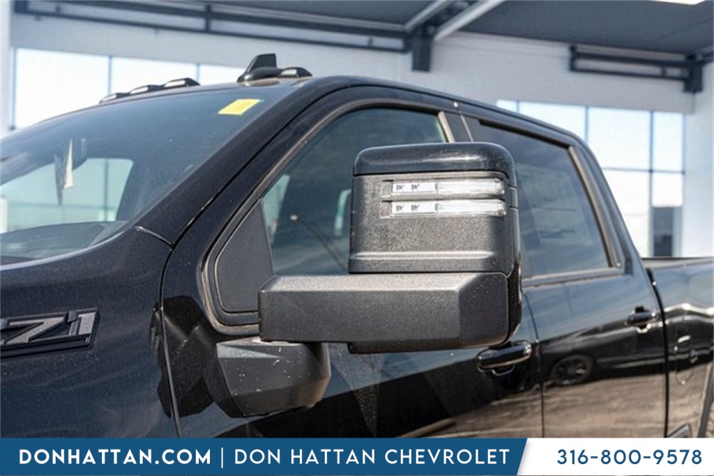 2026 Chevrolet Silverado 2500HD LT photo 32