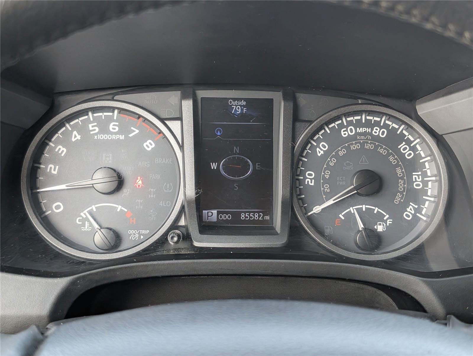 2019 Toyota Tacoma SR photo 21