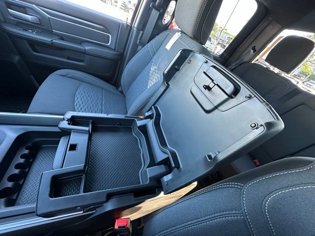 2025 Ram 2500 Big Horn photo 24