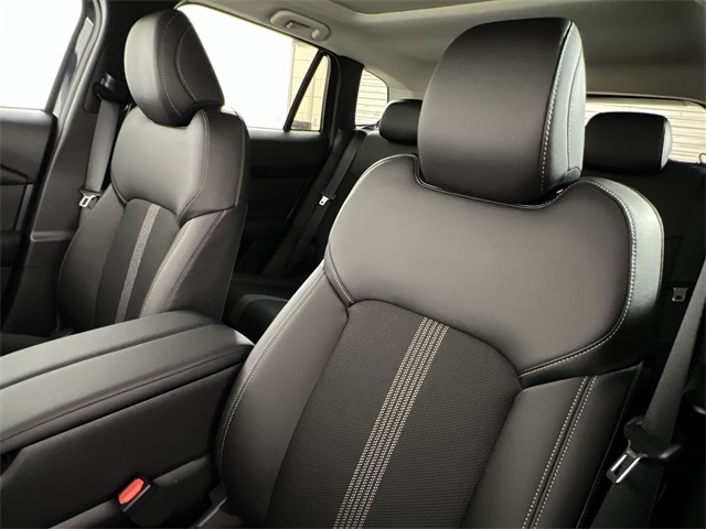 2025 Mazda CX-50 Premium photo 11