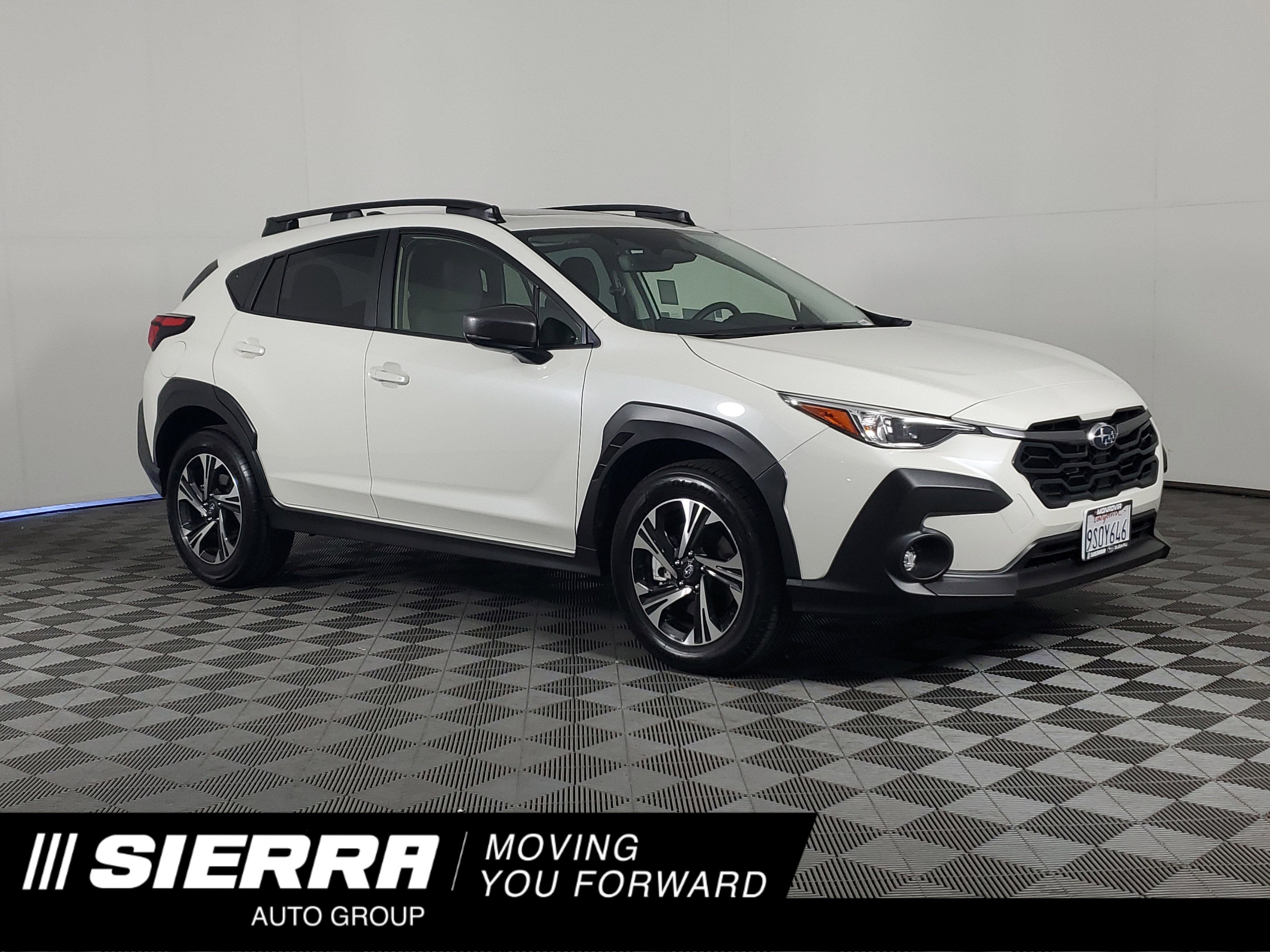 Used 2025 Crystal White Pearl Subaru Premium image 1