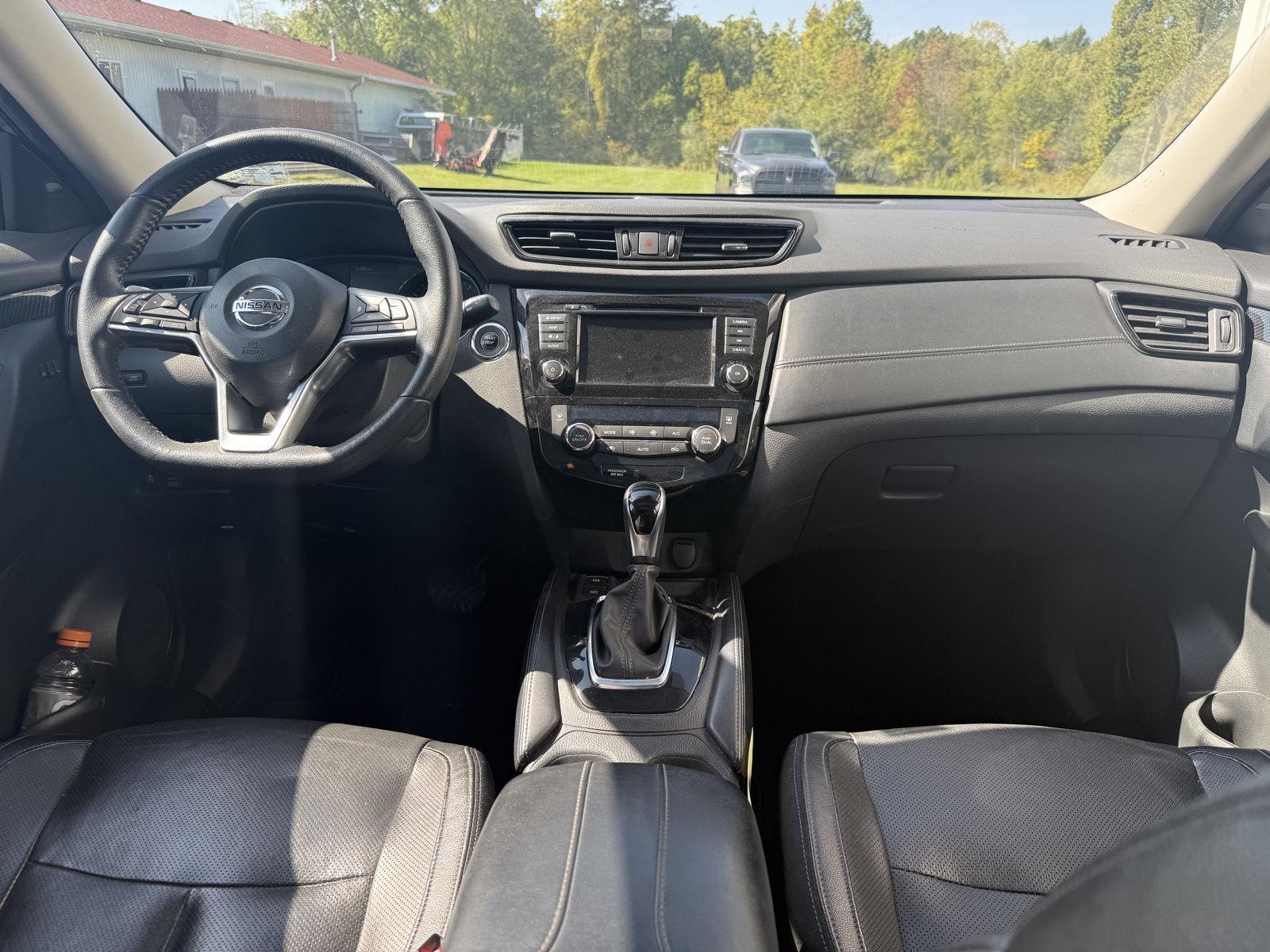 2020 Nissan Rogue SL photo 13