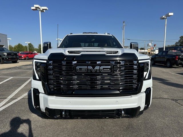 2026 Gmc Sierra 3500 HD Denali Ultimate photo 3