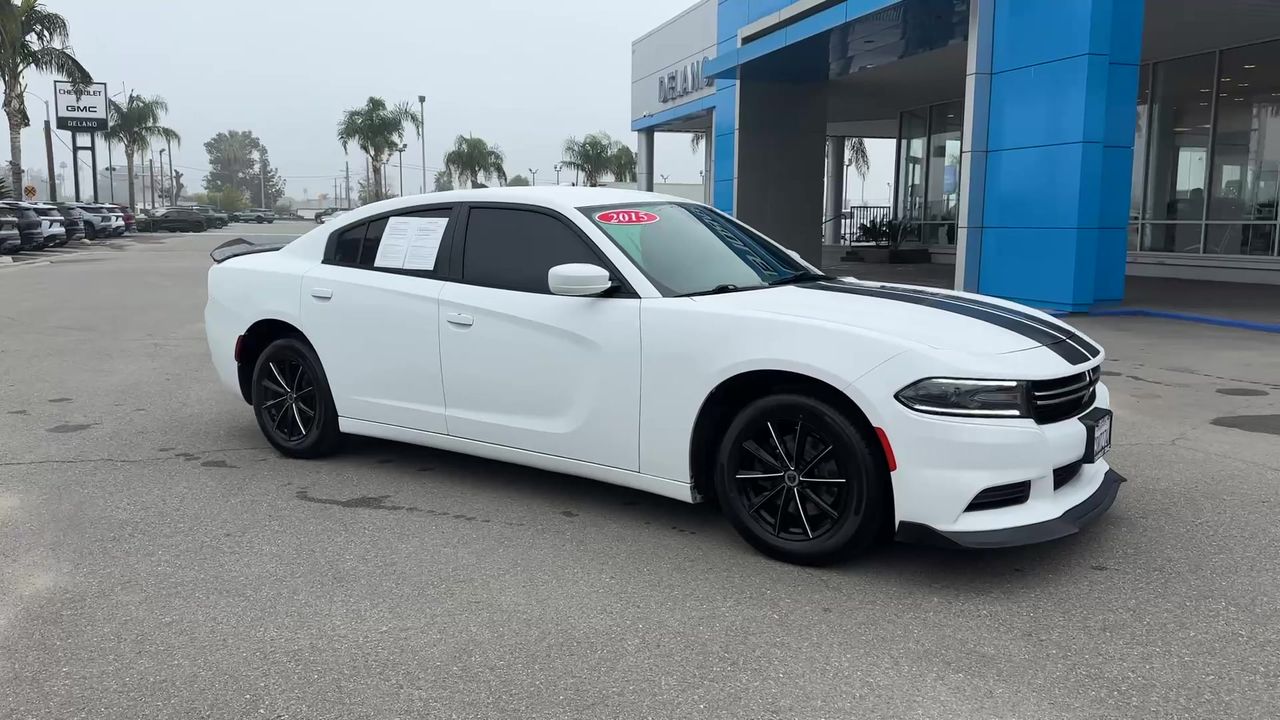 2015 Dodge Charger SE photo 4