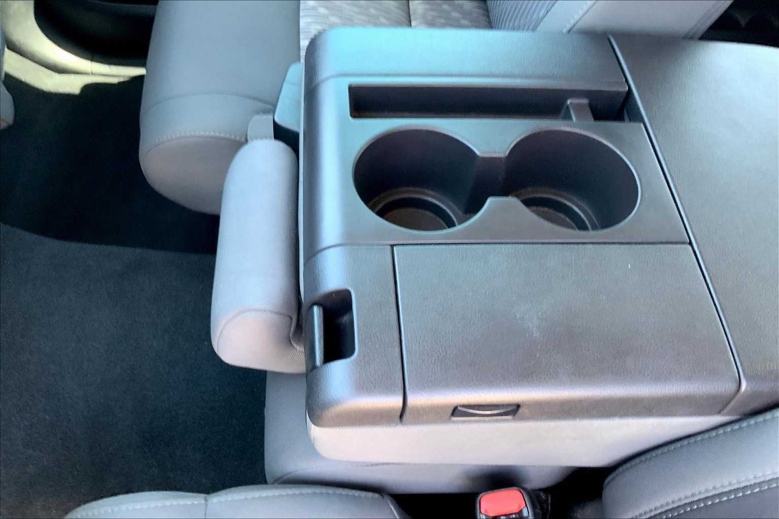 2020 Toyota Tundra SR5 Grade photo 14