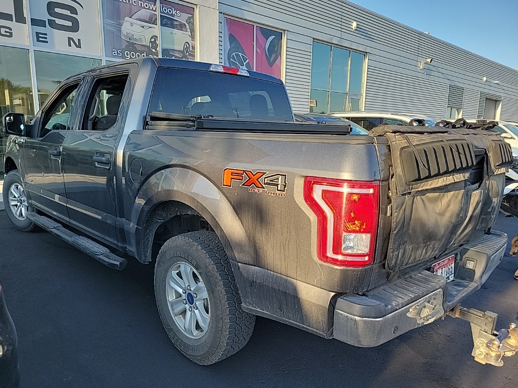 2017 Ford F-150 XLT photo 4