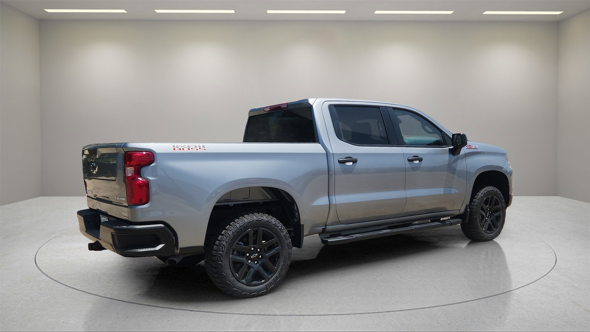 2025 Chevrolet Silverado 1500 Custom Trail Boss photo 3