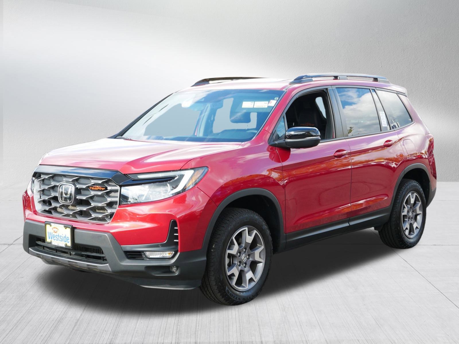 2023 Honda Passport TrailSport photo 2