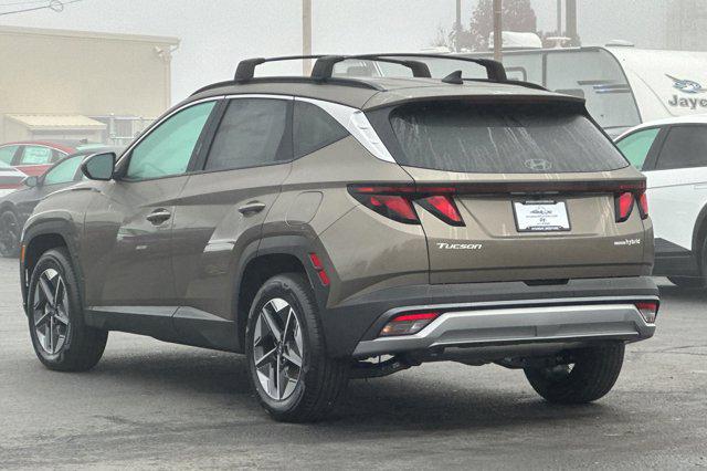 2026 Hyundai Tucson Hybrid SEL photo 4