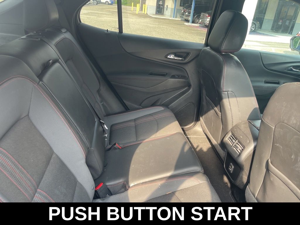 2022 Chevrolet Equinox RS photo 4