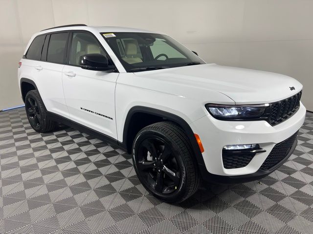 2025 Jeep Grand Cherokee Limited's photo